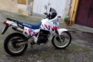 Suzuki DR 650 RS