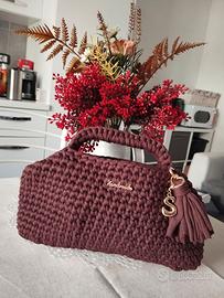 Clucth bug,pouch bug all' uncinetto