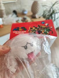 Boo Action Figure lingua