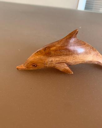 Delfino in legno