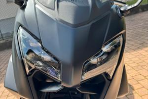 YAMAHA TMAX 560 25TH ANNIVERSARY