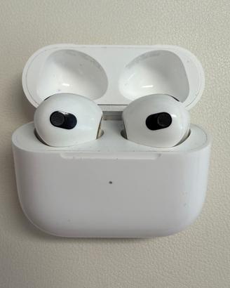 AirPods 3ª Generazione Apple con custodia