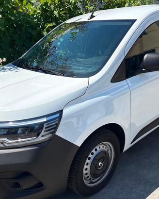 renault kangoo diesel 2026