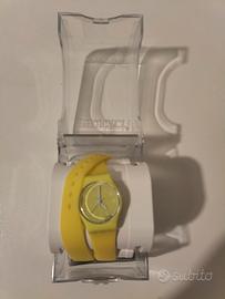 Orologio Swatch originale giallo a doppio giro