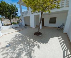 Villa adiacente spiagge torre ovo Torricella TA
