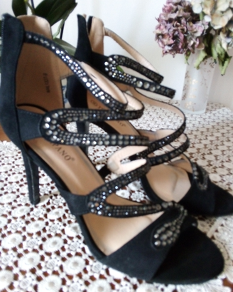 Sandali tacco 10 numero 40