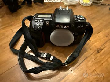 Macchina fotografica NIKON F60