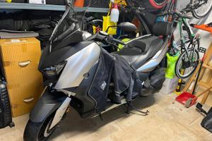 Yamaha Xmax 400