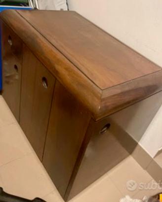 Mobile in legno