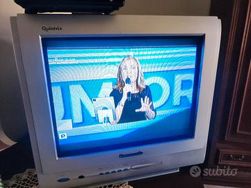 Panasonic TV 15 pollici CRT