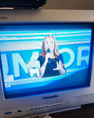 Panasonic TV 15 pollici CRT