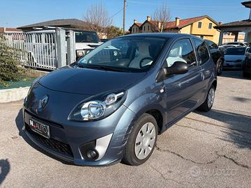 RENAULT TWINGO 2009
