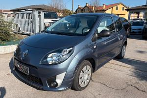 RENAULT TWINGO 2009