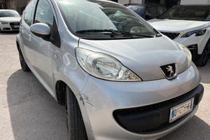 Peugeot 107 1.0 68CV 5p. Desir