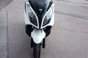 Kymco Downtown 300i ABS