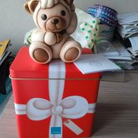 Statuetta ceramica Teddy Thun