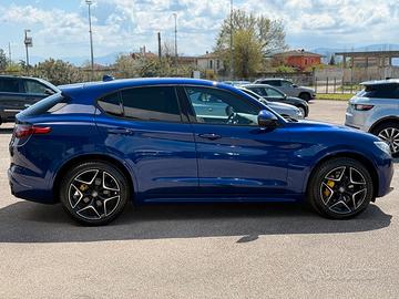 Alfa Romeo Stelvio 210 Q4 "VELOCE Tì" ESEMPLARE 