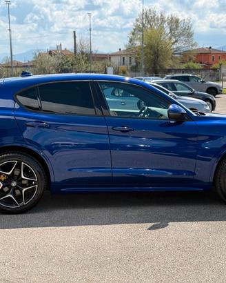 Alfa Romeo Stelvio 210 Q4 "VELOCE Tì" ESEMPLARE 