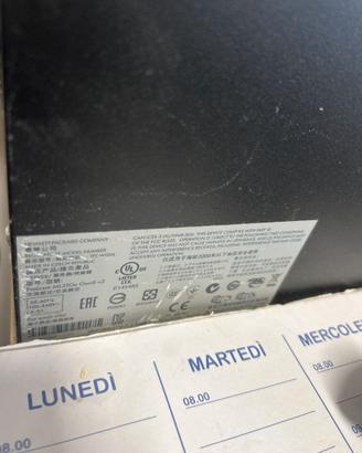 Server HP ProLiant ML350e Gen8 v2 usato