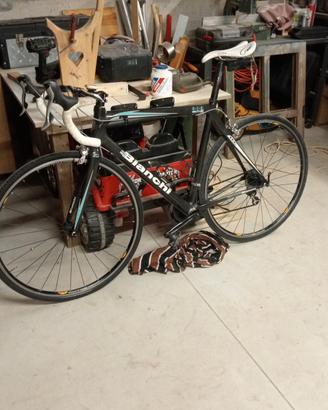 Bici da corsa Bianchi 928 squadra corse