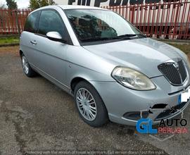 Lancia Ypsilon 1.2 GPL adatta neopatentati 5 posti