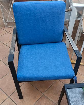 Divano in acciaio-alluminio 4 posti + tavolino