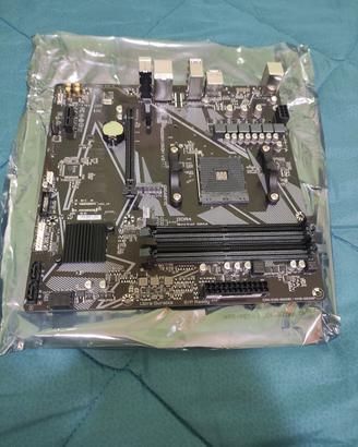 Scheda madre Gigabyte A520M DS3H V2