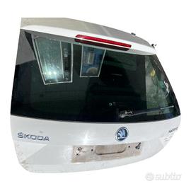 PORTELLONE POSTERIORE COMPLETO SKODA Rapid S. Wago