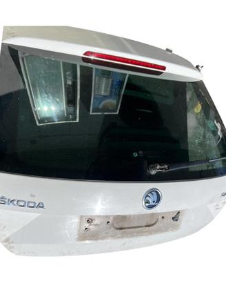 PORTELLONE POSTERIORE COMPLETO SKODA Rapid S. Wago