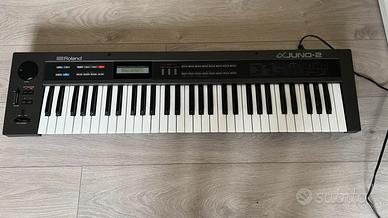 ROLAND Alpha Juno 2