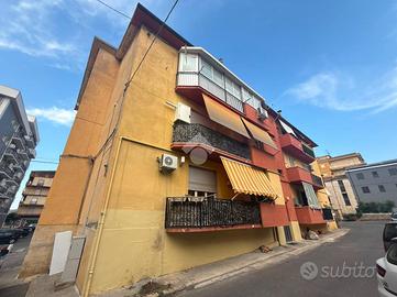 4 LOCALI A CORIGLIANO-ROSSANO