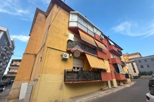 4 LOCALI A CORIGLIANO-ROSSANO