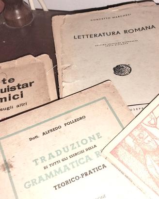 libri datati antichi stranieri e italiani leggere