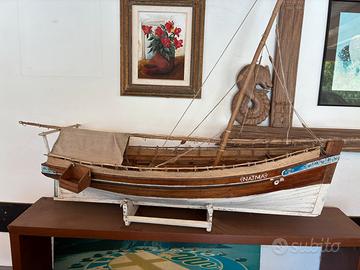 Barca in legno da arredamento