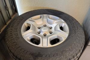 Cerchi e gomme Ford Ranger