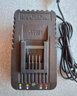 CARICABATTERIA WORX  WA3880