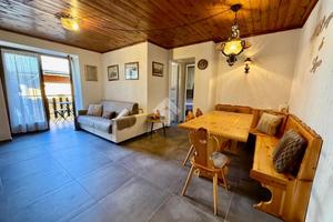 2 LOCALI A PONTE DI LEGNO