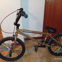 bicicletta bmx 