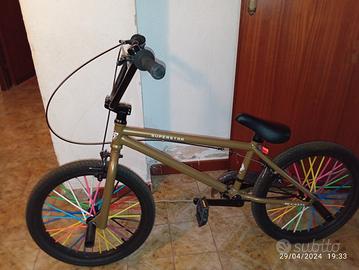 bicicletta bmx 