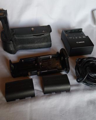 6d MK2 batterygrip con due batterie e caricabatter