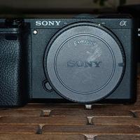 Sony a6400 mirrorless aps-c
