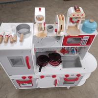 CUCINA GIOCATTOLO IN LEGNO CON ACCESSORI 