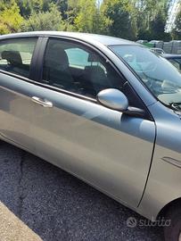 Porta anteriore dx nuda ALFA ROMEO 147 del 2005