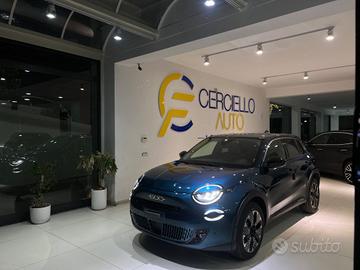 FIAT 600 Hybrid 110 CV DCT MHEV La Prima II