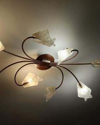 lampadario e lampada da pavimento 