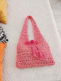 Borsa tricot hobo style in cotone rosa.