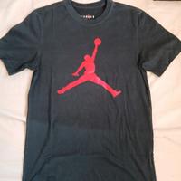 Tshirt Jordan nera S