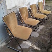 4 sedie vintage di desainer