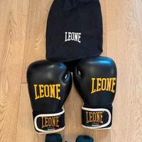 Guantoni da boxe Leone 1947 Italy GN039 neri