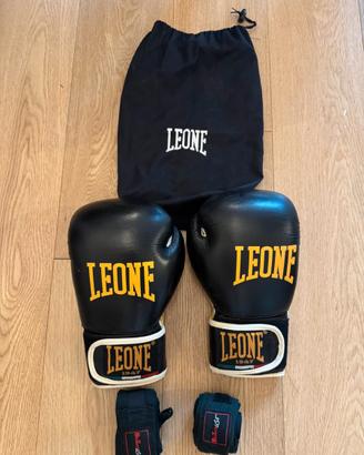 Guantoni da boxe Leone 1947 Italy GN039 neri
